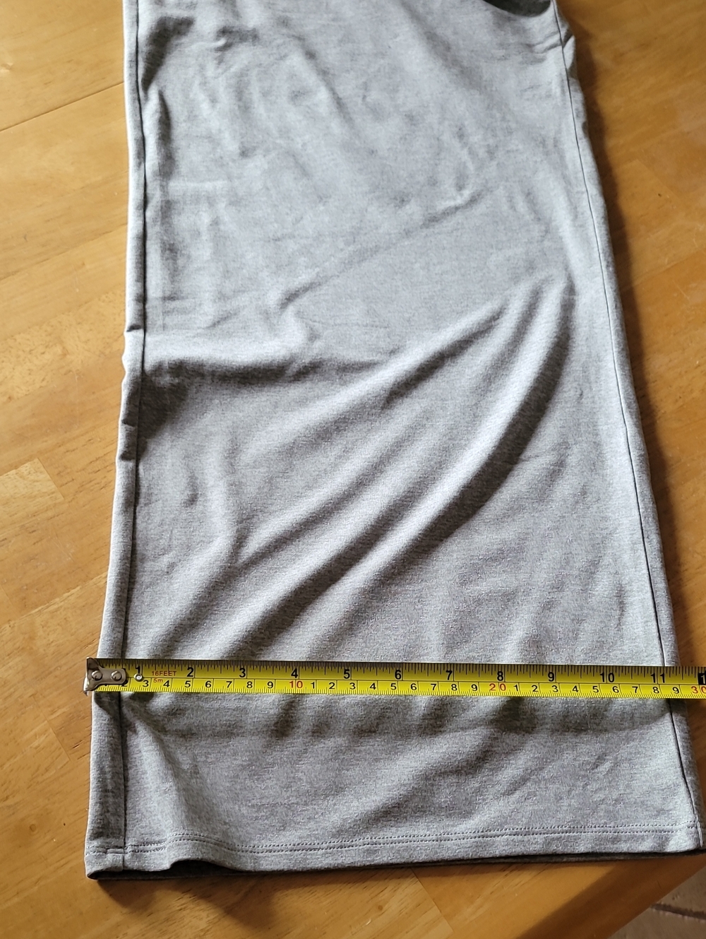 Vuori Halo Essential WideLeg Pants - Picture 9 of 11